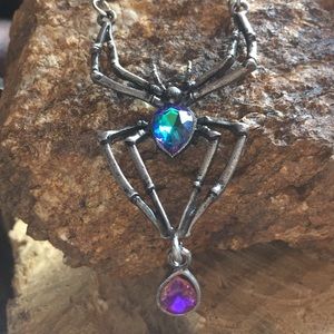 COPY - NWOT SPOOKY, SWANKY, SCARY ARACHNO-CREEPER!!